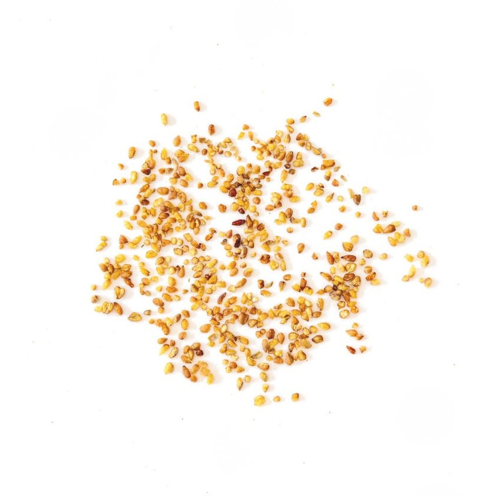 Small golden roasted buckwheat grains for Soba-cha.